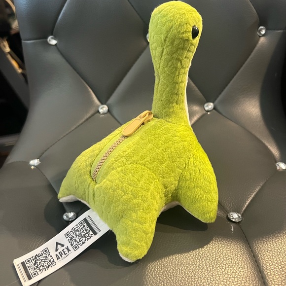 APEX Legends Nessie - Picture 3 of 3